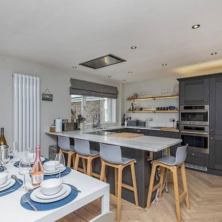 Family-Friendly Retreat Between Beach & Mountains Tremadog Экстерьер фото