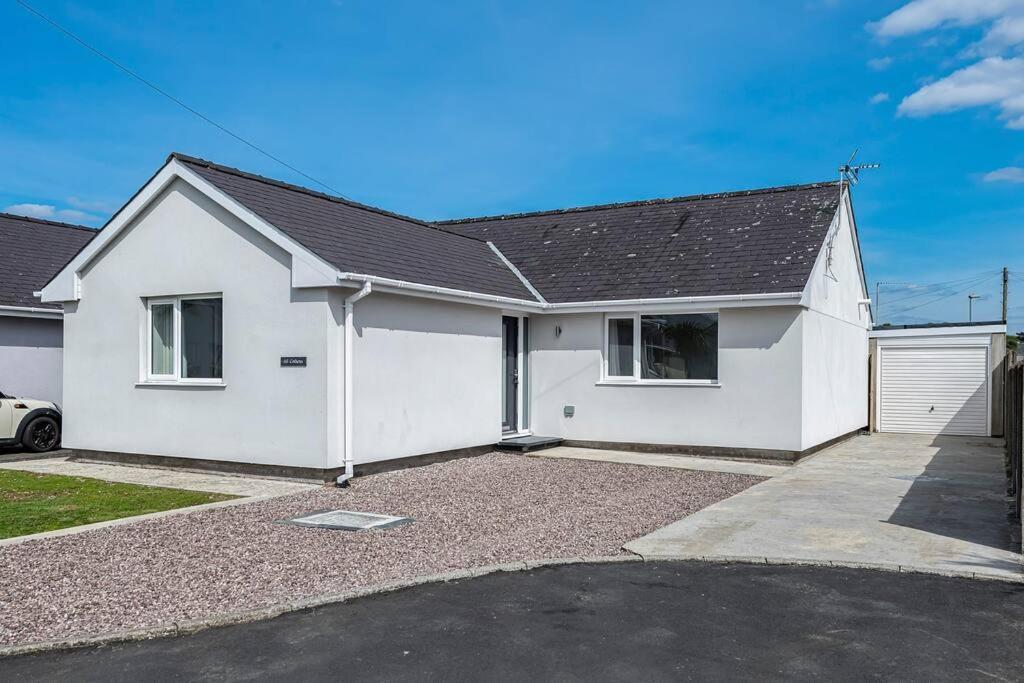Family-Friendly Retreat Between Beach & Mountains Tremadog Экстерьер фото