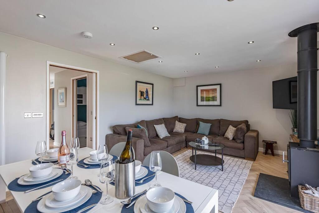 Family-Friendly Retreat Between Beach & Mountains Tremadog Экстерьер фото