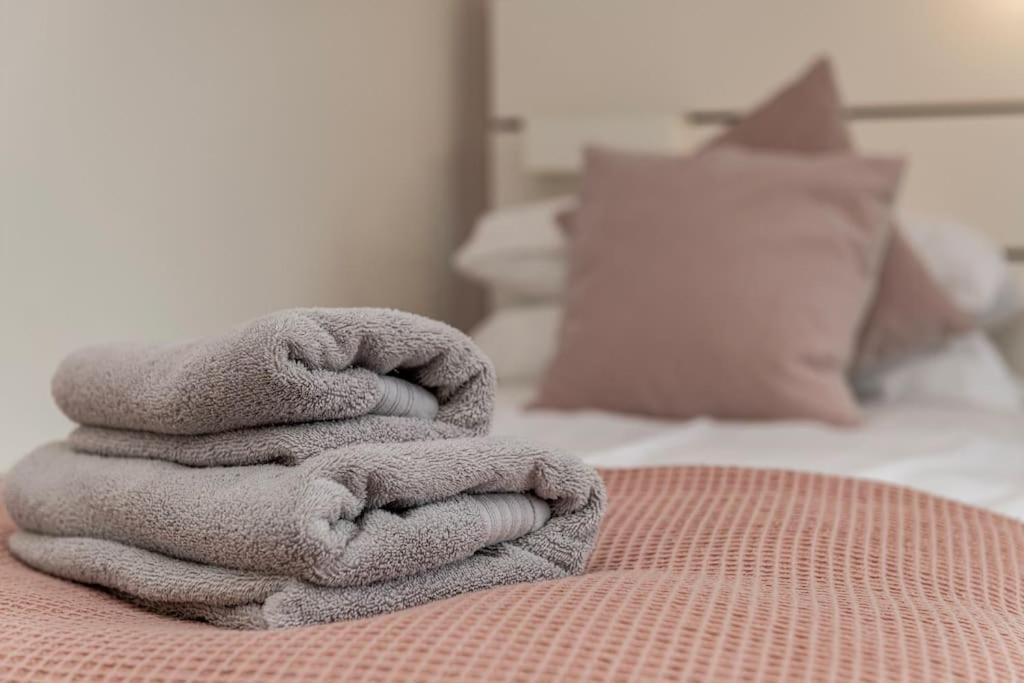 Family-Friendly Retreat Between Beach & Mountains Tremadog Экстерьер фото