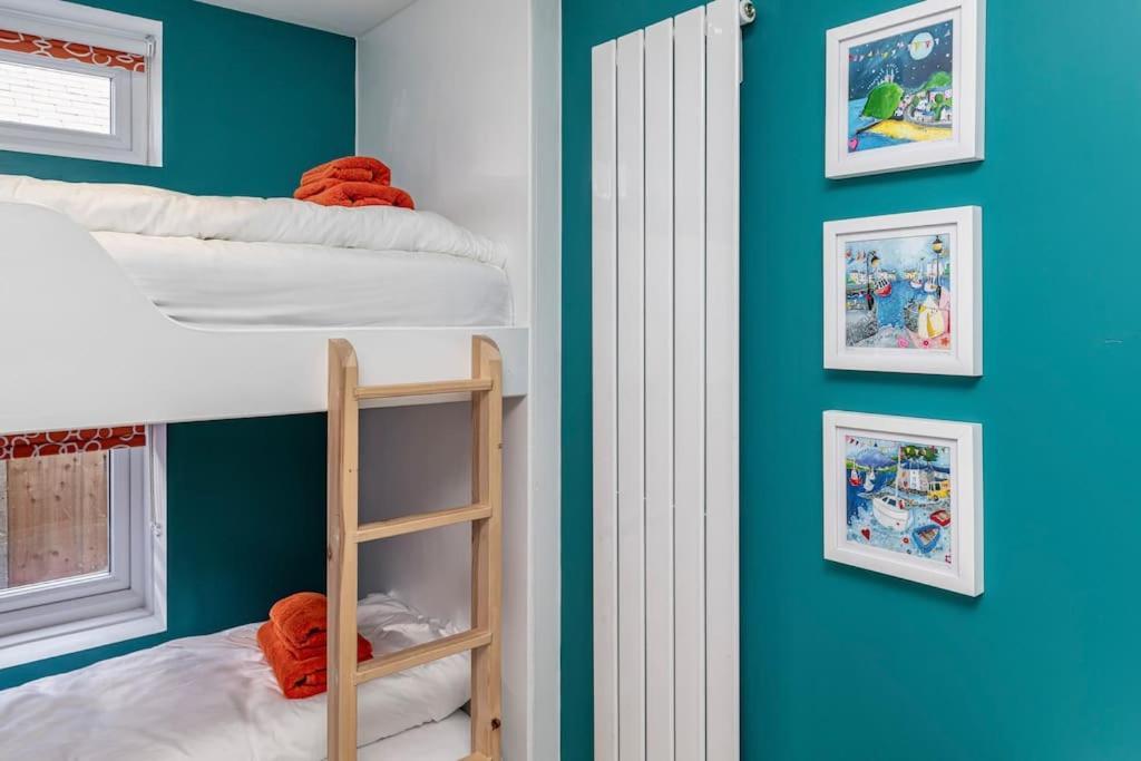 Family-Friendly Retreat Between Beach & Mountains Tremadog Экстерьер фото